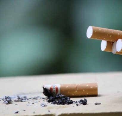 心理咨询协议：青少年为什么会染上吸烟喝酒的恶习？